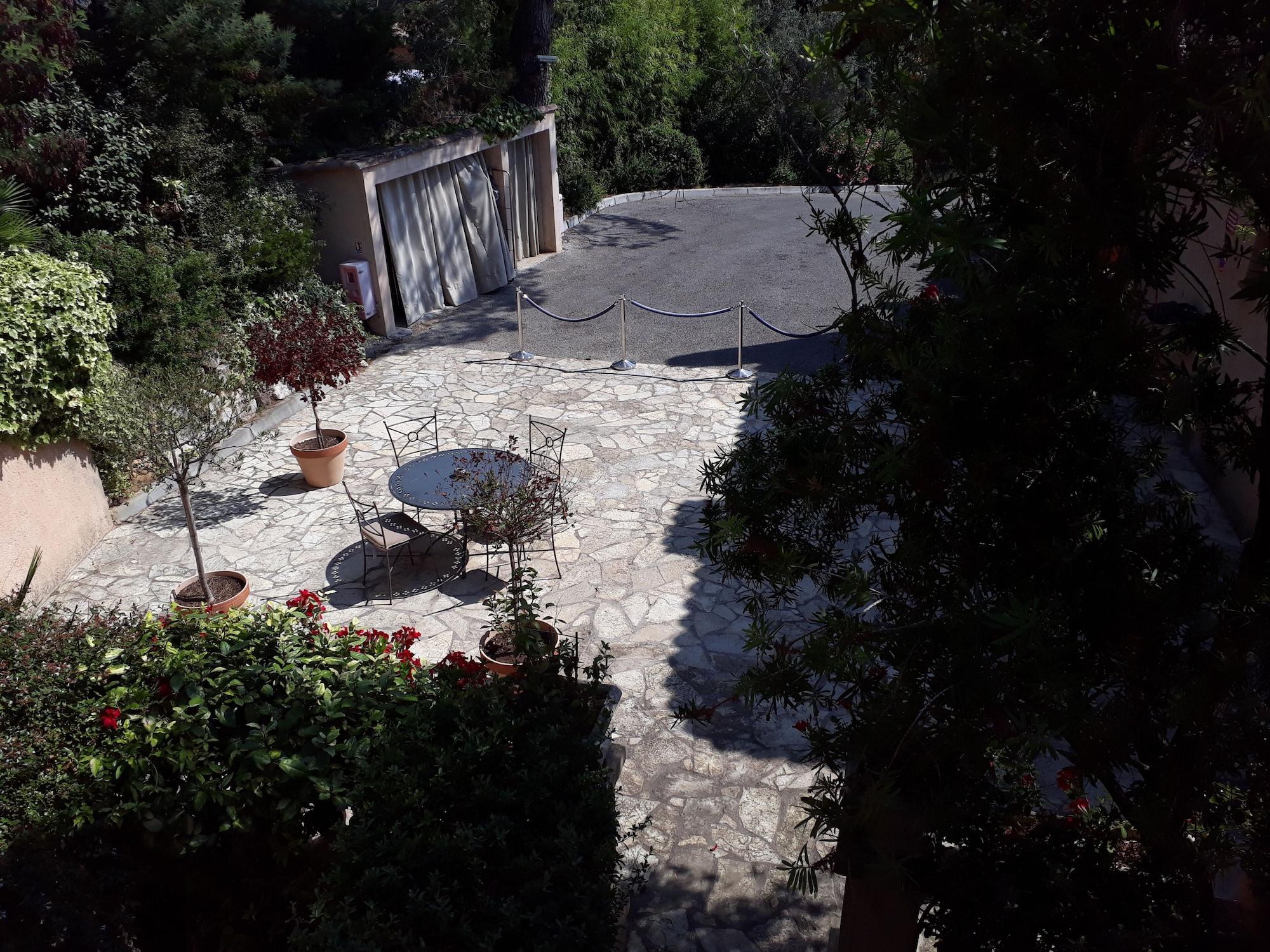 Castel 'Provence Hotel Mouans-Sartoux Exterior foto